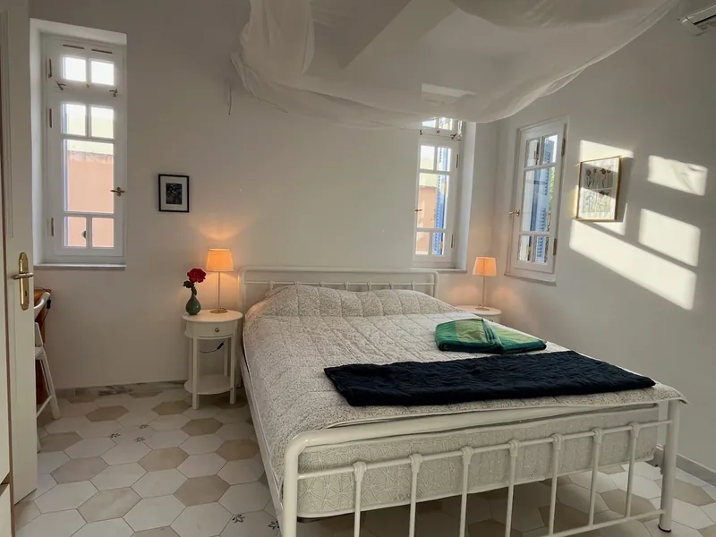 Amalia Beletage, Camera da letto 1
