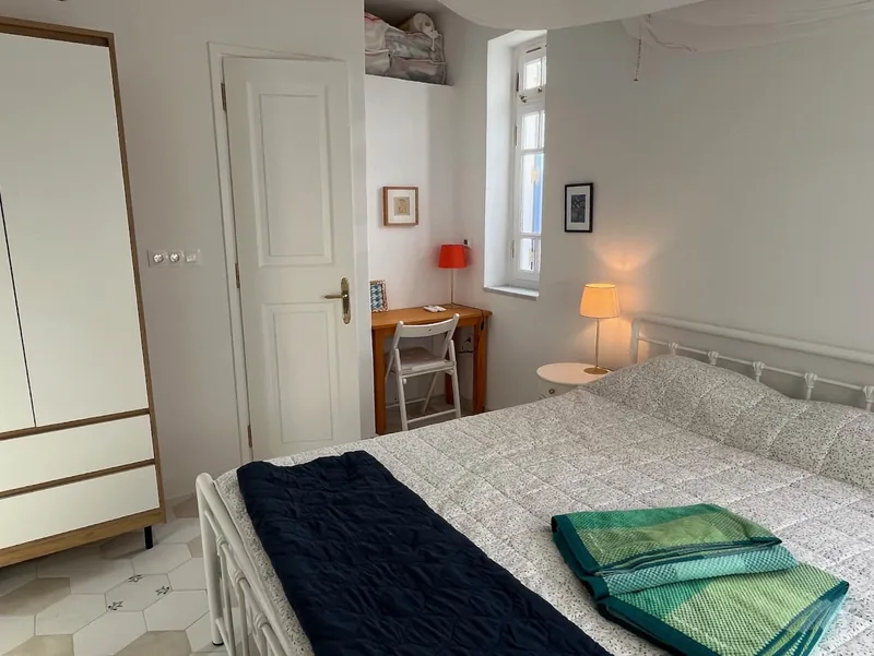 Amalia House, Camera da letto 4