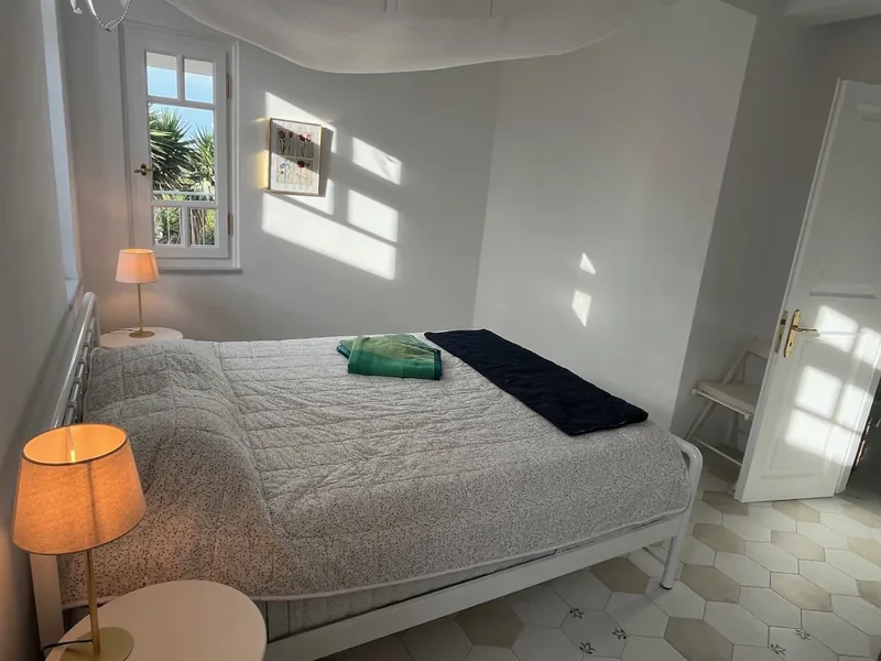 Amalia House, Camera da letto 4