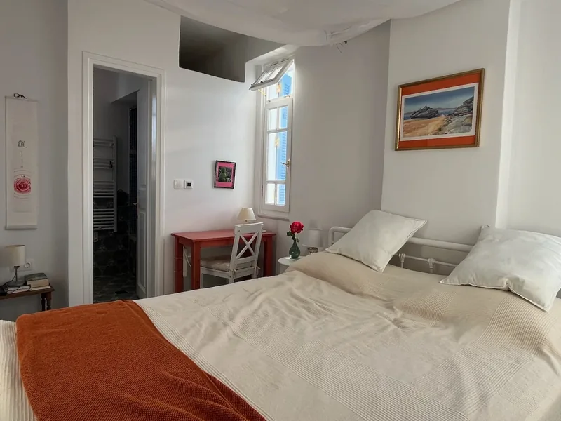 Amalia House, Camera da letto 2